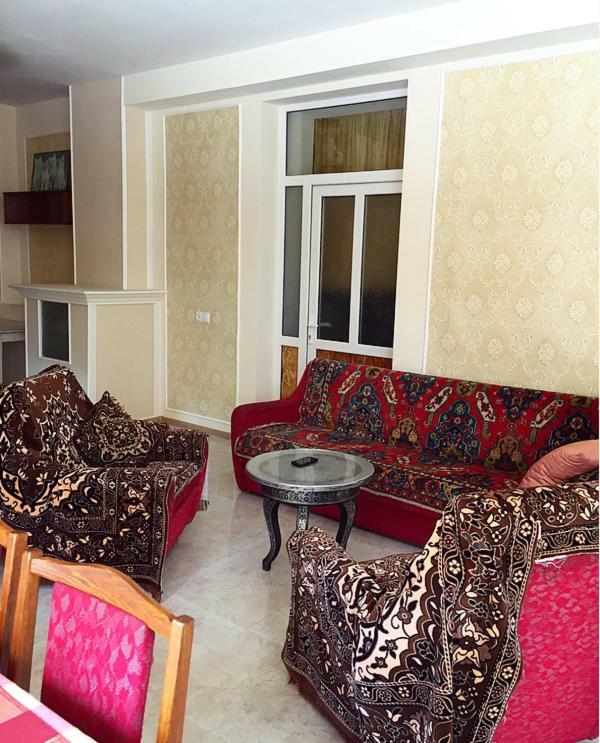 Hayq Guest House Ґоріс Екстер'єр фото